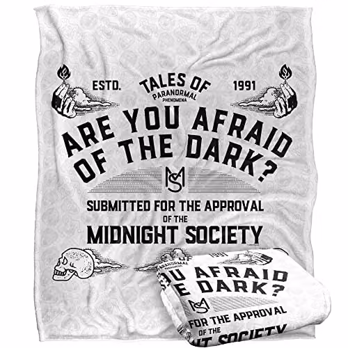Nickelodeon Are You Afraid of the Dark? Tales of Paranormal Super Soft Microfibre Throw Blanket, White, W/D/H: 152 x 127 cm