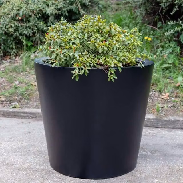 Primrose Black Stone Composite Weather Resistant Outdoor Garden Planter Tub, Height: 83 cm