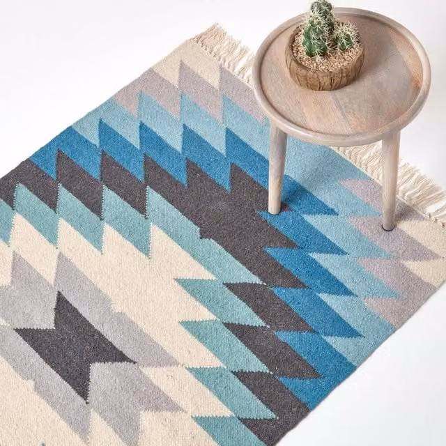 Homescapes Helsinki Geometric Wool Kilim Rug in Blue, White and Multicolour, Width: 150 cm