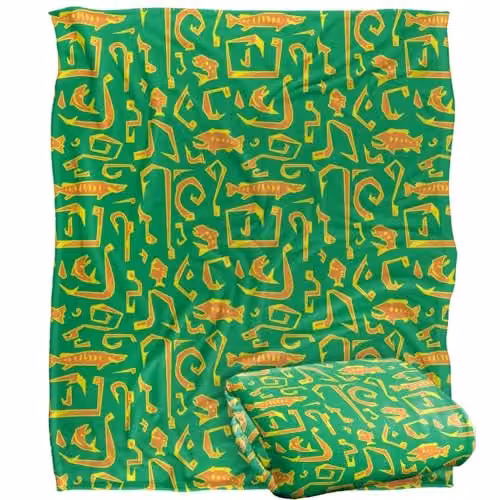 JQ Licensing Fishing Hooks 2 Silky Touch Super Soft Fleece Throw Blanket, White, W: 152 cm, D: 127 cm