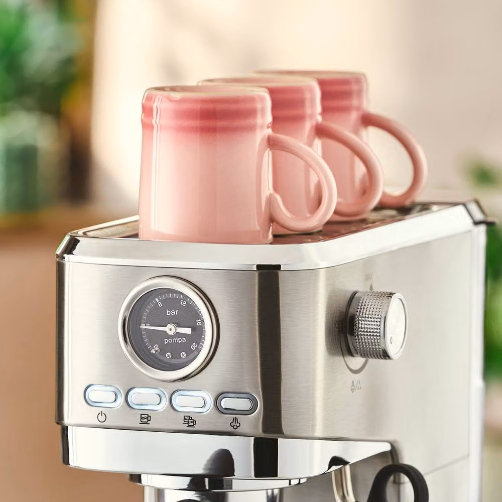 Cooks Professional 20 Bar Espresso Coffee Machine with Steam Wand and 1L Removable Water Tank in Silver – 3