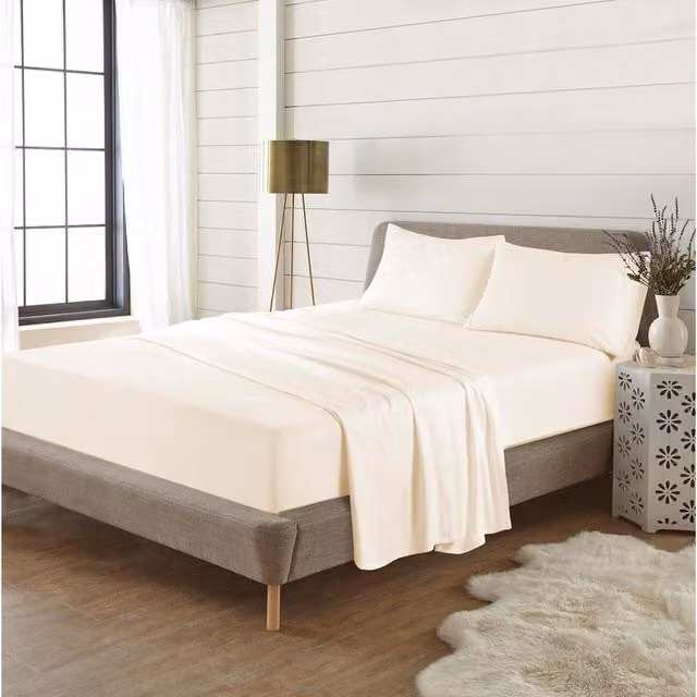 HomeSpace Direct Superking Flannelette Brushed Cotton Fitted Sheet, Cream, W: 200 cm, D: 200 cm, H: 40.64 cm