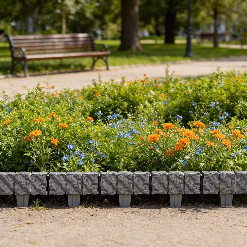 FLAVORA 30-Piece Cobbled Stone Effect Garden Lawn in Grey, W: 100 cm, D: 15 cm – 5