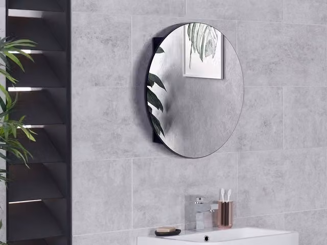 Vente-unique RURI Oval Bathroom Wall Cabinet with Mirror in Matt Black