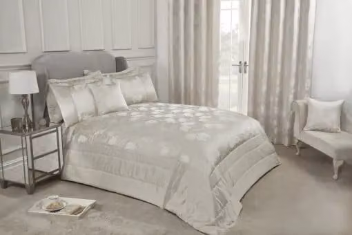 New Edge Blinds English Garden Bedspread in Yellow, Double Size