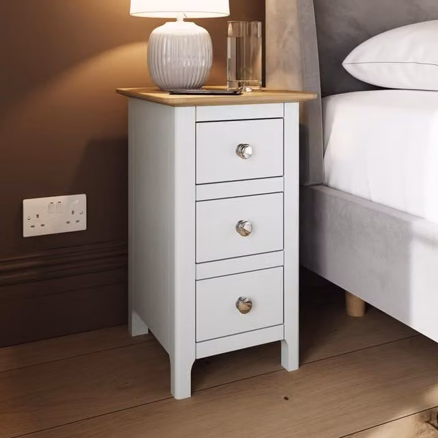FWStyle 3 Drawer Oak Veneer Bedside Chest of Drawers in White Linen
