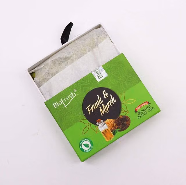 KDMD Biofresh Frank and Myrrh Backflow Incense Cones in Green