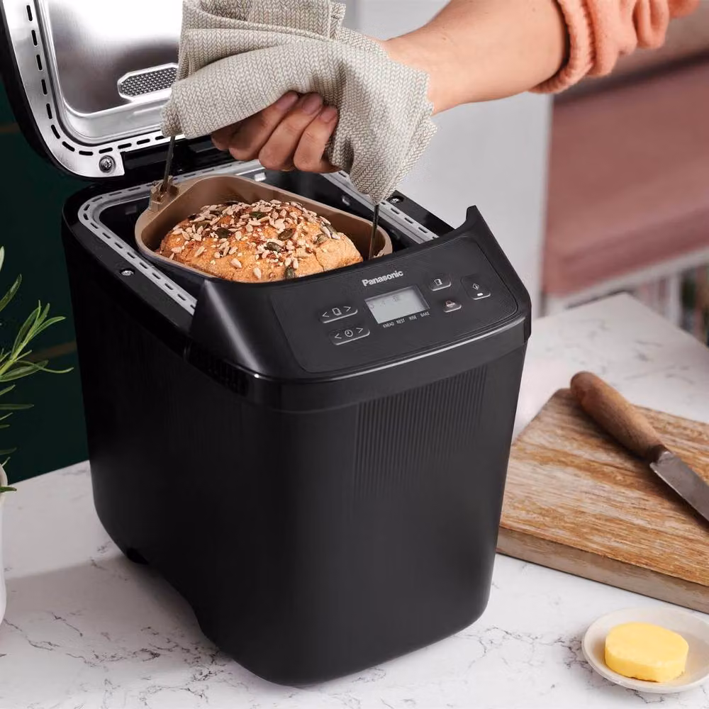 Panasonic Compact Automatic Mini Breadmaker with Timer, Black (400g) – 7