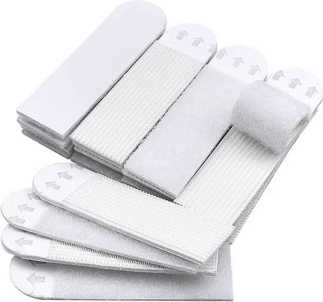 Nordara 90 Pairs Double Sided White Picture Frame Hanging Strips, Length: 1000 cm, Width: 52 cm