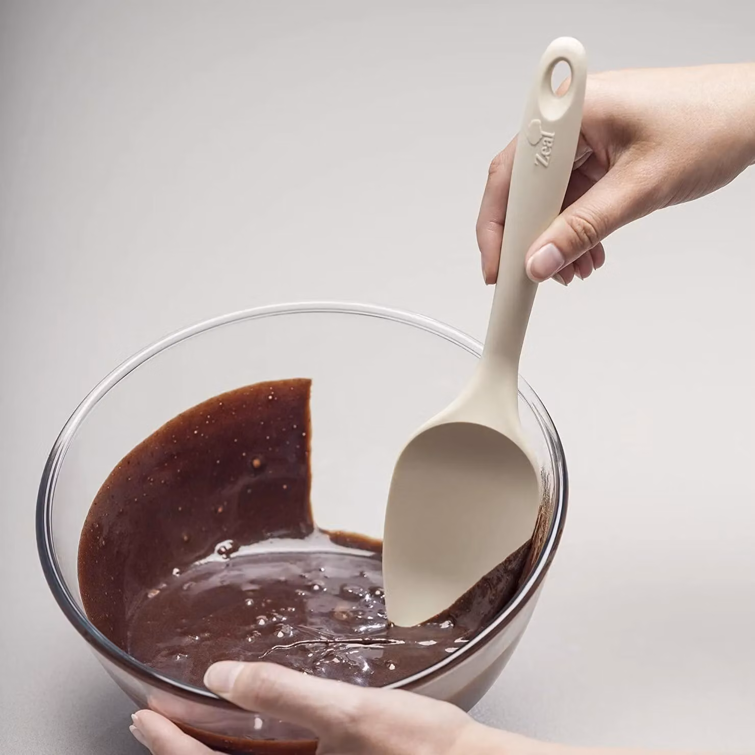 Zeal Silicone Non-Scratch Spatula Spoon in Beige, 26 cm – 4