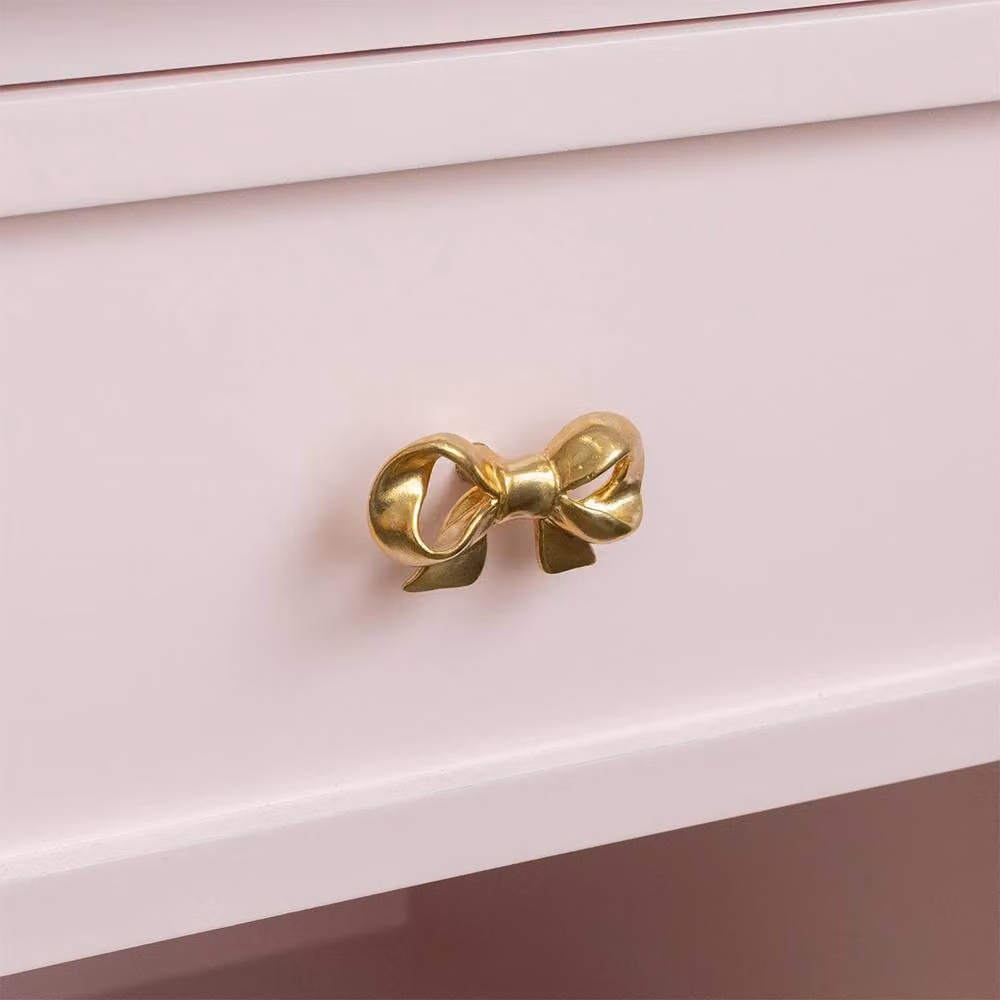 Melody Maison Staunton Pink One Drawer Scalloped Bedside Table in Baby Pink and Gold – 2