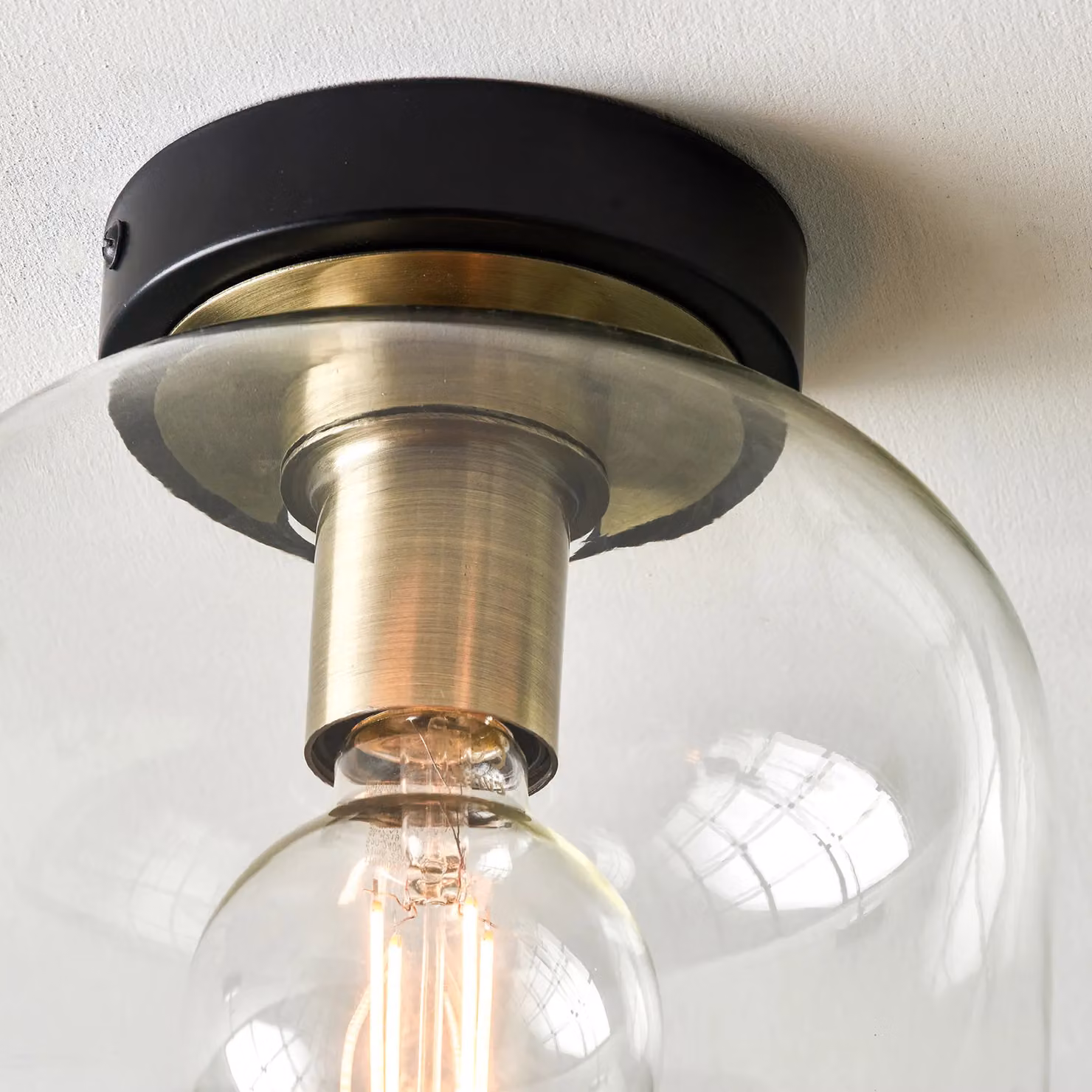 Ruma Minimalist Industrial Dome Ceiling Light with Transparent Glass and Black Base – 2