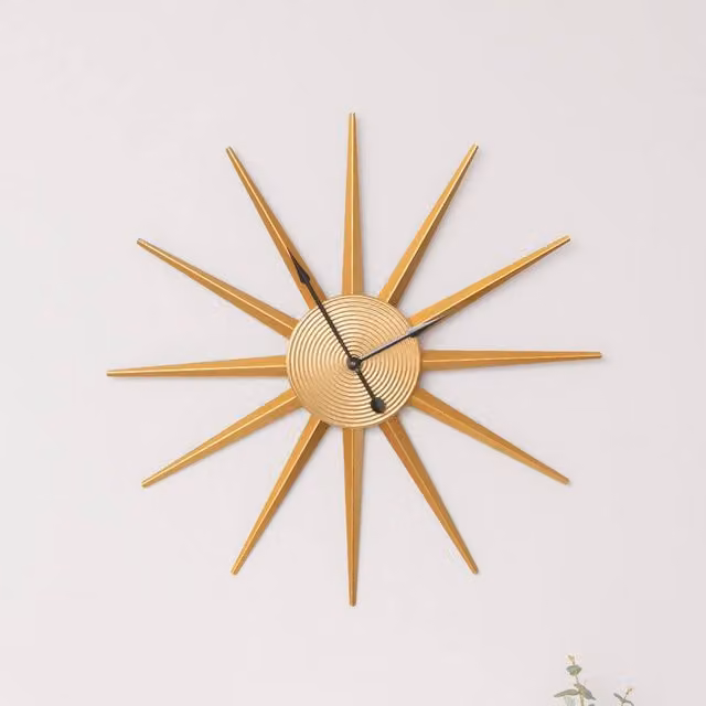 Melody Maison Gold and Black Metal Geometric Round Wall Clock, W/D/H: 60 x 60 x 1 cm – 1