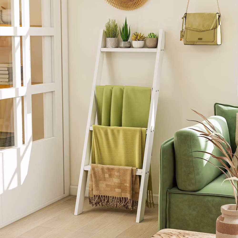 Costway 4-Tier Wooden Blanket Ladder in White, Height: 137 cm – 2
