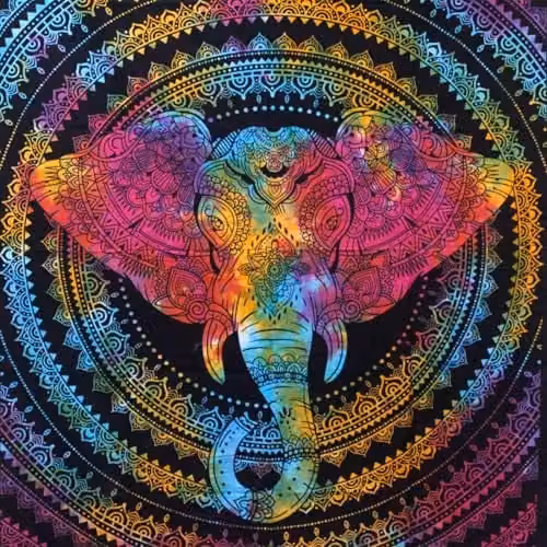 KDMD Double Cotton Bedspread and Wall Hanging Set with Elephant Head Design in Multicolour