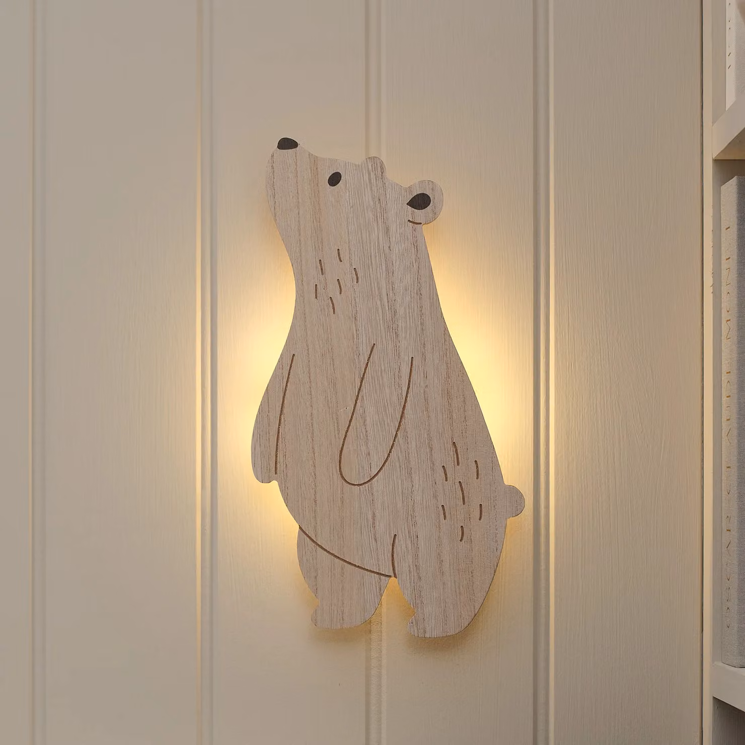 Curious Bear Children's Wall Light in Beige Wood with Remote Control, Timer and Dimmable Warm White Light