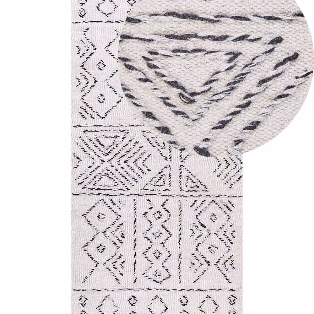 Wyld and Coco Hand-Woven Aztec Wool and Cotton Rug in White and Black, W: 80 cm, L: 150 cm – 2