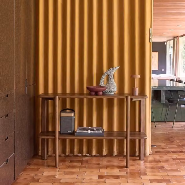 sweeek Exotic Acacia Wood Console Table with 1 Shelf in Dark Brown, W/D/H: 120 x 35 x 77 cm