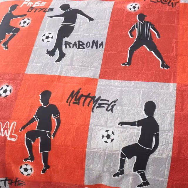Happy Linen Company Red Freestyle Football Kids Reversible Duvet Cover and Pillowcase Set, W/D/H: 140 x 200 cm and 50 x 75 cm