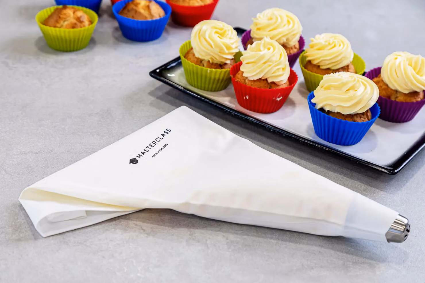 MasterClass Professional White Food and Icing Piping Bag, 40 cm – 4
