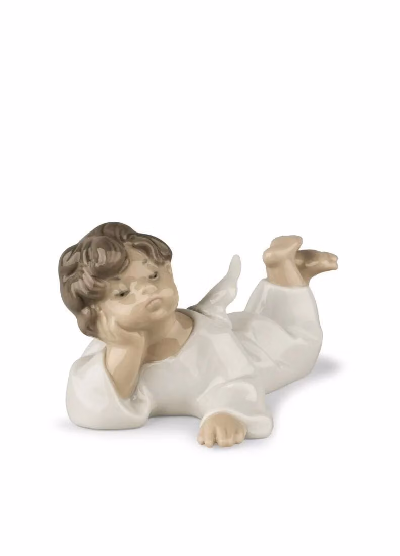 Lladró Classic White Porcelain Angel Laying Down Figurine