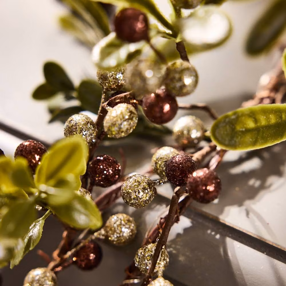 Dibor Copper Mistletoe Light Up Christmas Table Decor Garland, 1.6m, Gold, Copper, Multicolour and Green – 4