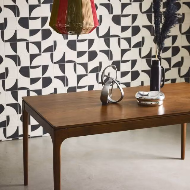 sweeek Rectangular Dining Table in Hevea Wood and Ash Veneer, Dark Brown, W/D/H: 160 x 90 x 76 cm – 1