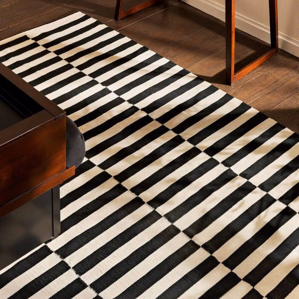 THE RUGS Vika Handwoven Wool Striped Reversible Rug in Black, W: 120 cm, L: 180 cm – 9