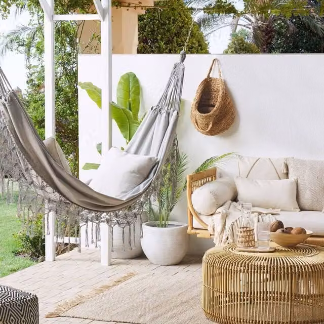 Wyld and Coco Light Grey Cotton-Blend Hammock with Crochet Edging – 1