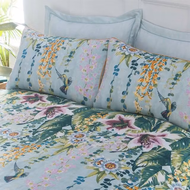 Hummingbird Heaven Cotton Pillowcase Set in Multicolour Floral Design