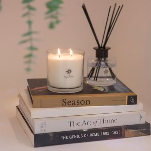 Nicola Spring Summer Berries Soy Wax Scented Candle and Reed Diffuser Set – 2