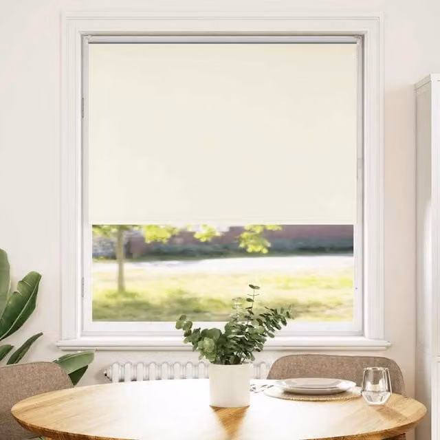 Berkfield Home Blackout Roller Blind, Off-White Polyester, W: 95 cm, H: 130 cm