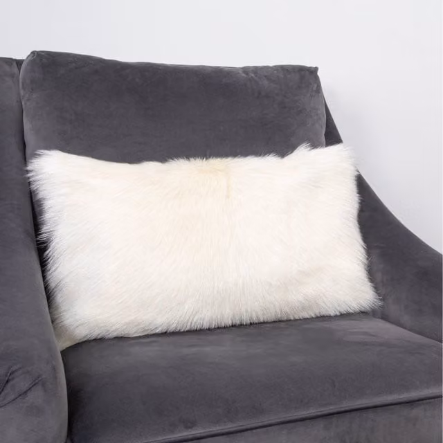 Native Natural White Lambskin Cushion, W/D/H: 30 x 30 cm