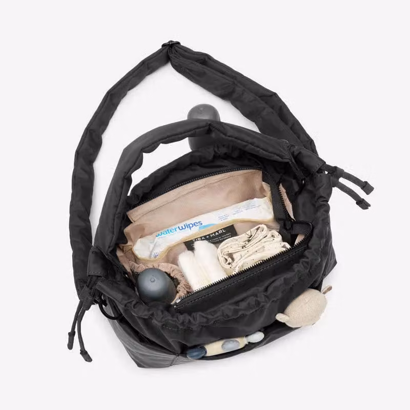 Tiba + Marl Mini Luna Drawstring Stroller Bag in Black, W/D/H: 30.0 x 23.0 x 12.0 cm – 3