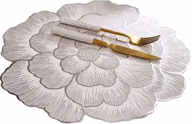 Latto Y096 Peony Silver Floral PVC Mat in Silver and Gold