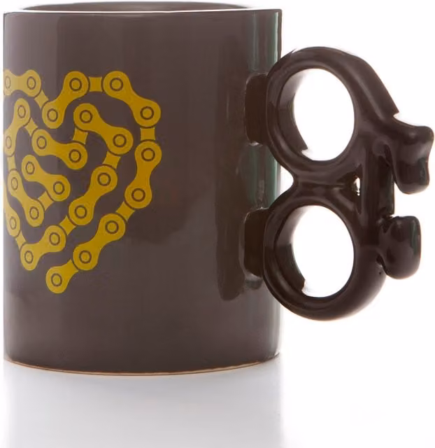 Boxer Gifts Heart Chain Ceramic Mug in Brown and Grey