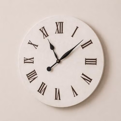 Melody Maison Round Metal Quartz Wall Clock in White and Black, Diameter: 60 cm