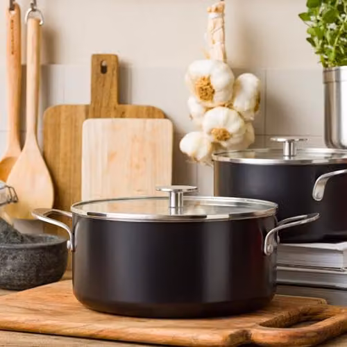 KitchenAid Aluminium Ceramic Non-Stick Casserole Dish with Glass Lid, Black, 20 cm, 3.11 l – 2
