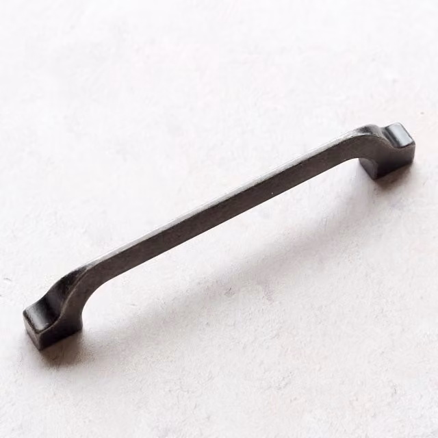 Handle & Home Traditional Iron Bar Cabinet D Handles in Grey Pewter, 145mm