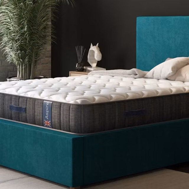 Aspire Medium Comfort Hybrid Pocket Mattress in White, W/D/H: 140 x 200 cm
