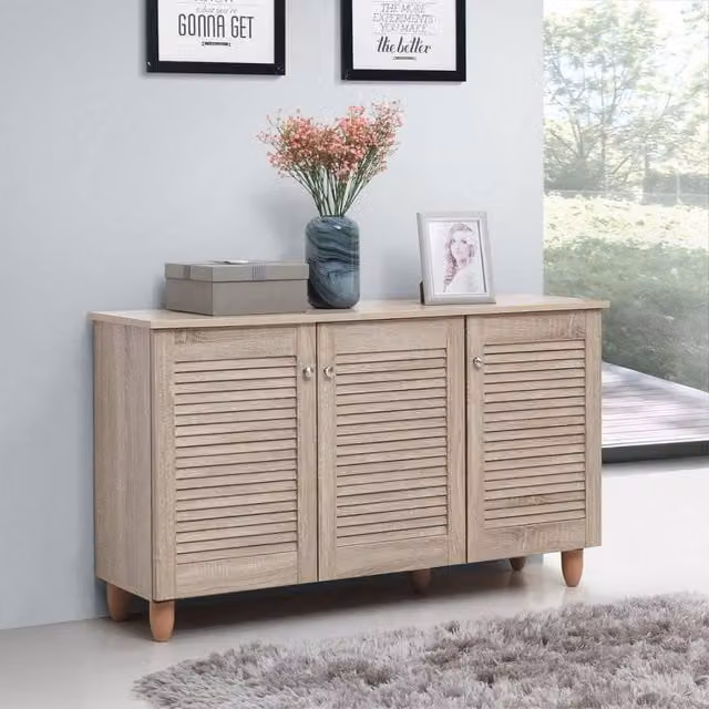 Timber Art Design Modern 3-Door Shoe Storage Cabinet in Light Oak, W/D/H: 114.0 x 33.6 x 67.5 cm
