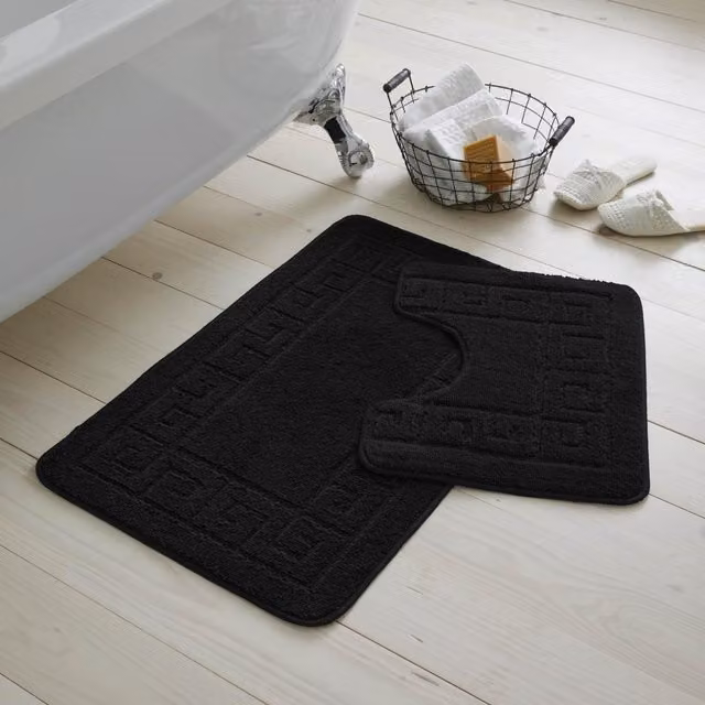 Gaveno Cavalia Greek 2 Piece Black Bath Set with Bath Mat and WC Pedestal Mat
