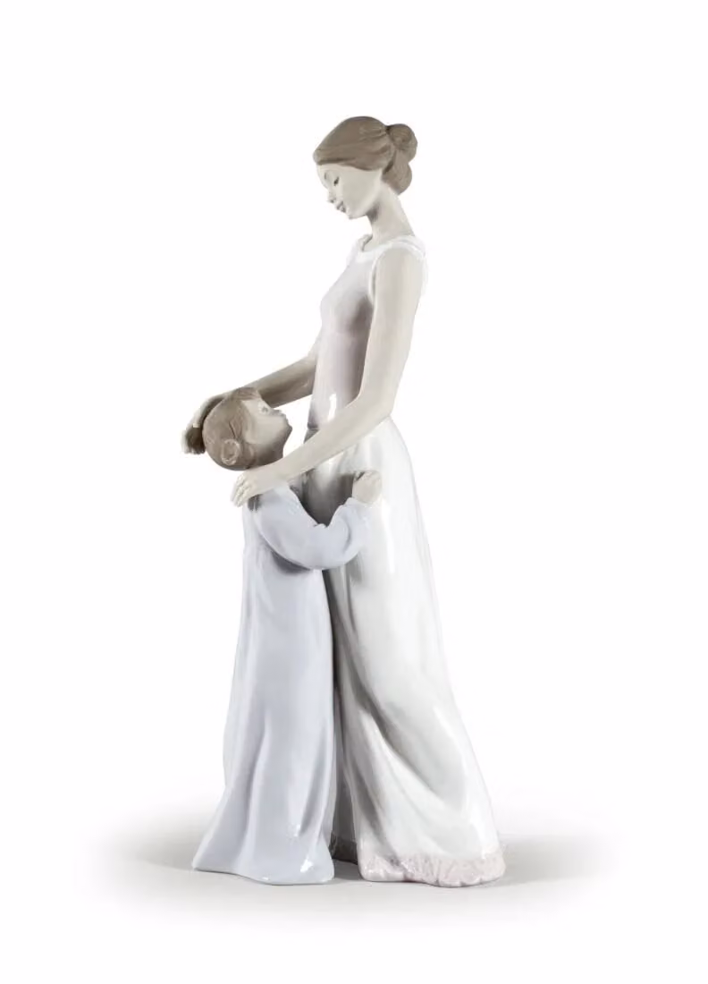 Lladró Someone to Look up to Mother Porcelain Figurine in White