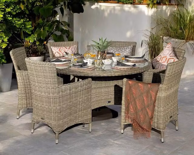 Royalcraft Wentworth 6 Seater Round Carver Dining Set in Beige – 1