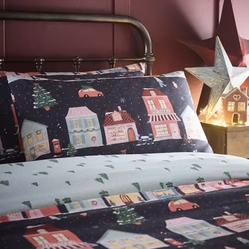 Fusion Christmas Houses Navy Blue Duvet Cover Set with 2 Pillowcases, 200 x 200 cm – 2
