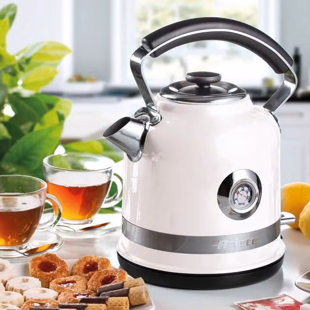 Ariete Cordless Electric Kettle in White with 1.7 l Capacity – 2