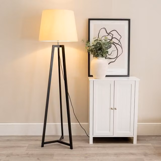 ValueLights Lottie Modern Wood and Metal Floor Lamp with Cone Fabric Shade and LED Bulb in Beige