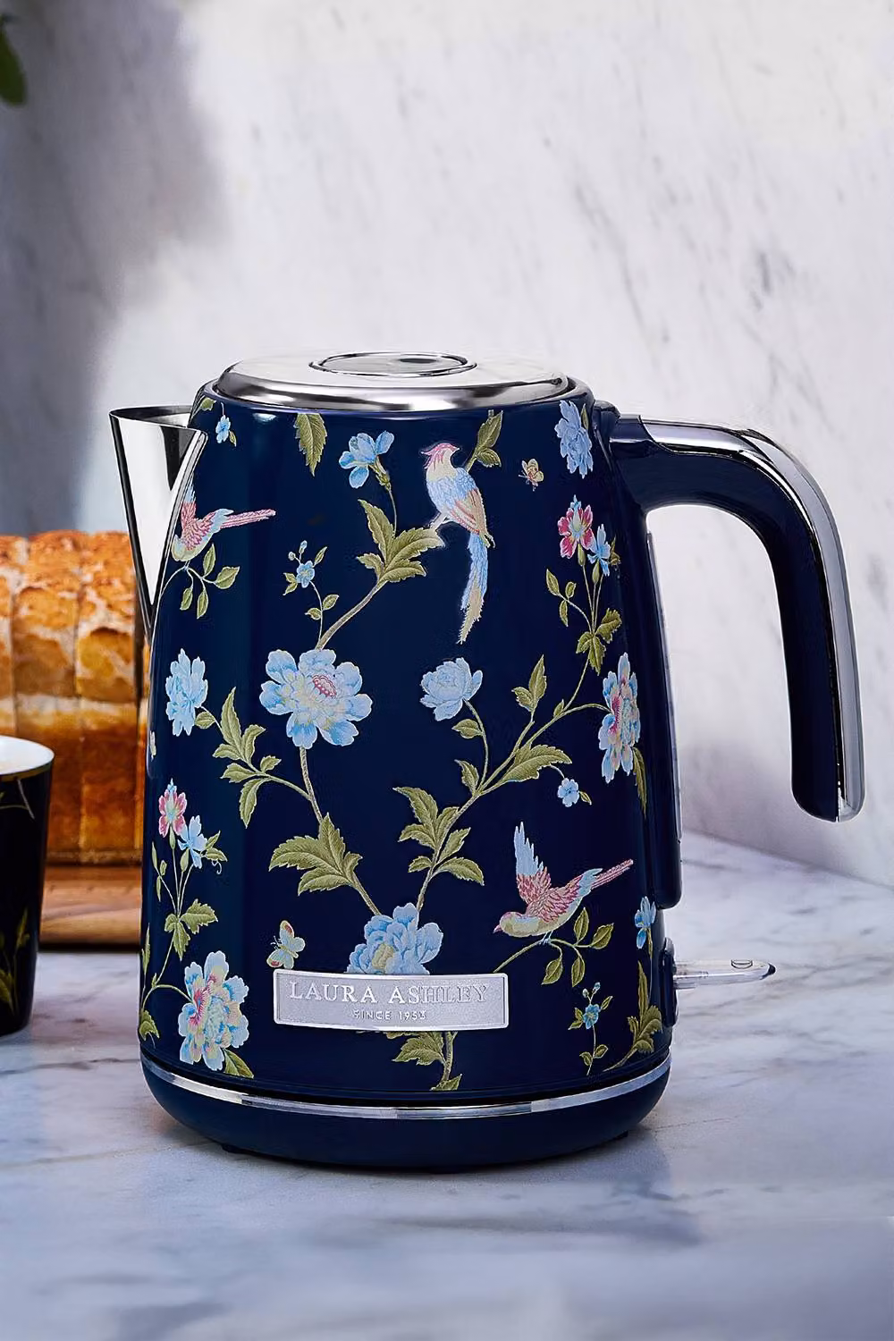 Laura Ashley Elveden Blue and Multicolour Stainless Steel Electric Kettle, 1.7 l, 3kW Fast Boil – 2