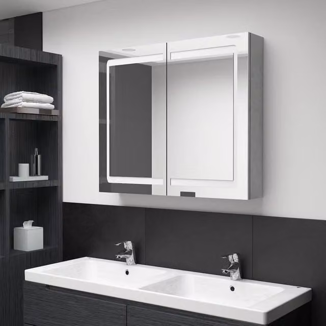 Berkfield Home LED Bathroom Mirror Cabinet in Concrete Grey, W/D/H: 80 x 12 x 68 cm – 1