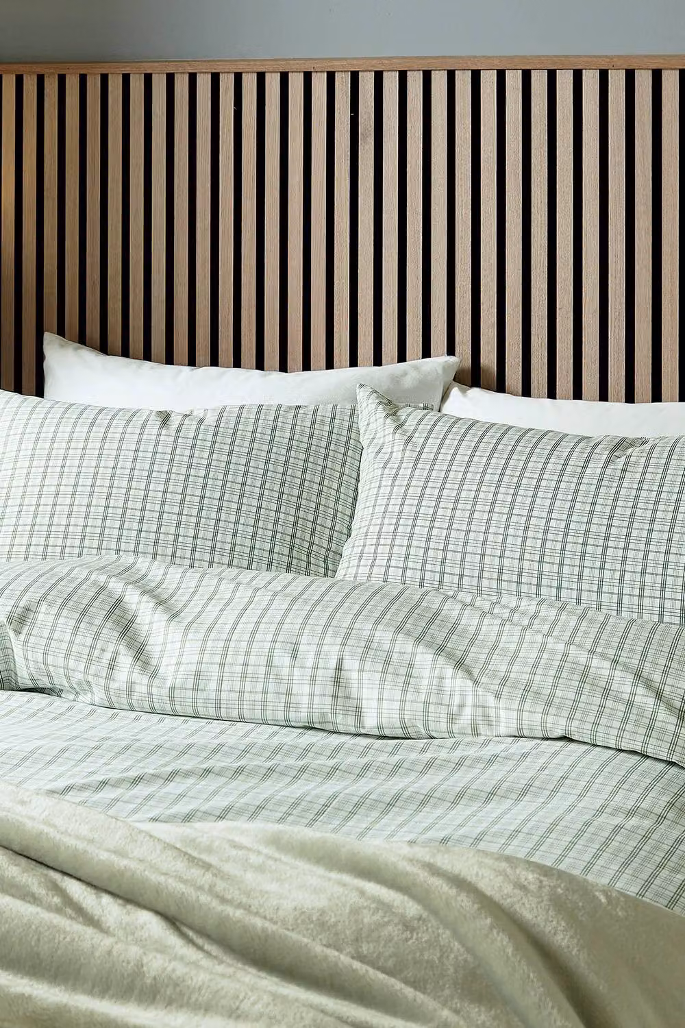 Helena Springfield Tranquil Check Reversible Duvet Cover and Pillowcase Set, Green, W: 180 cm, H: 200 cm – 2